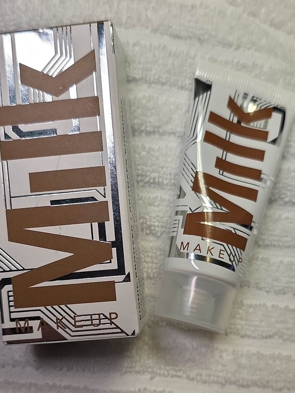 Milk Makeup Bronzer & Contour Tube in Brown and White
